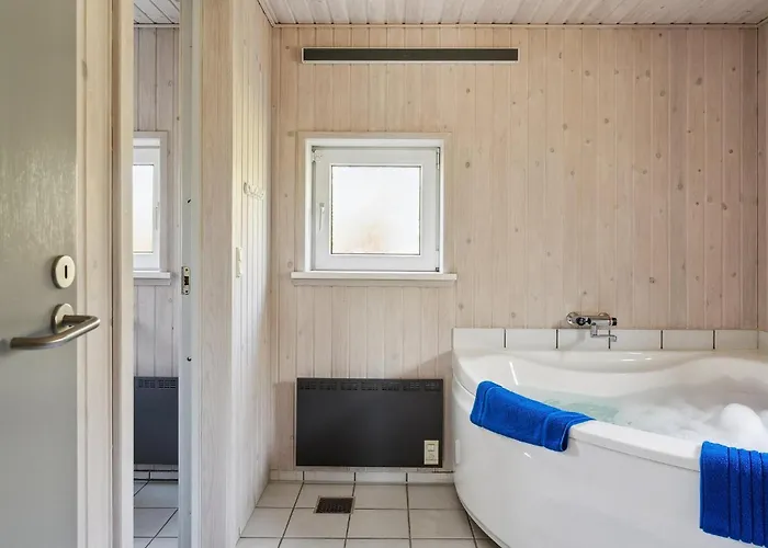Casa vacanze Beautiful In With Sauna Blokhus